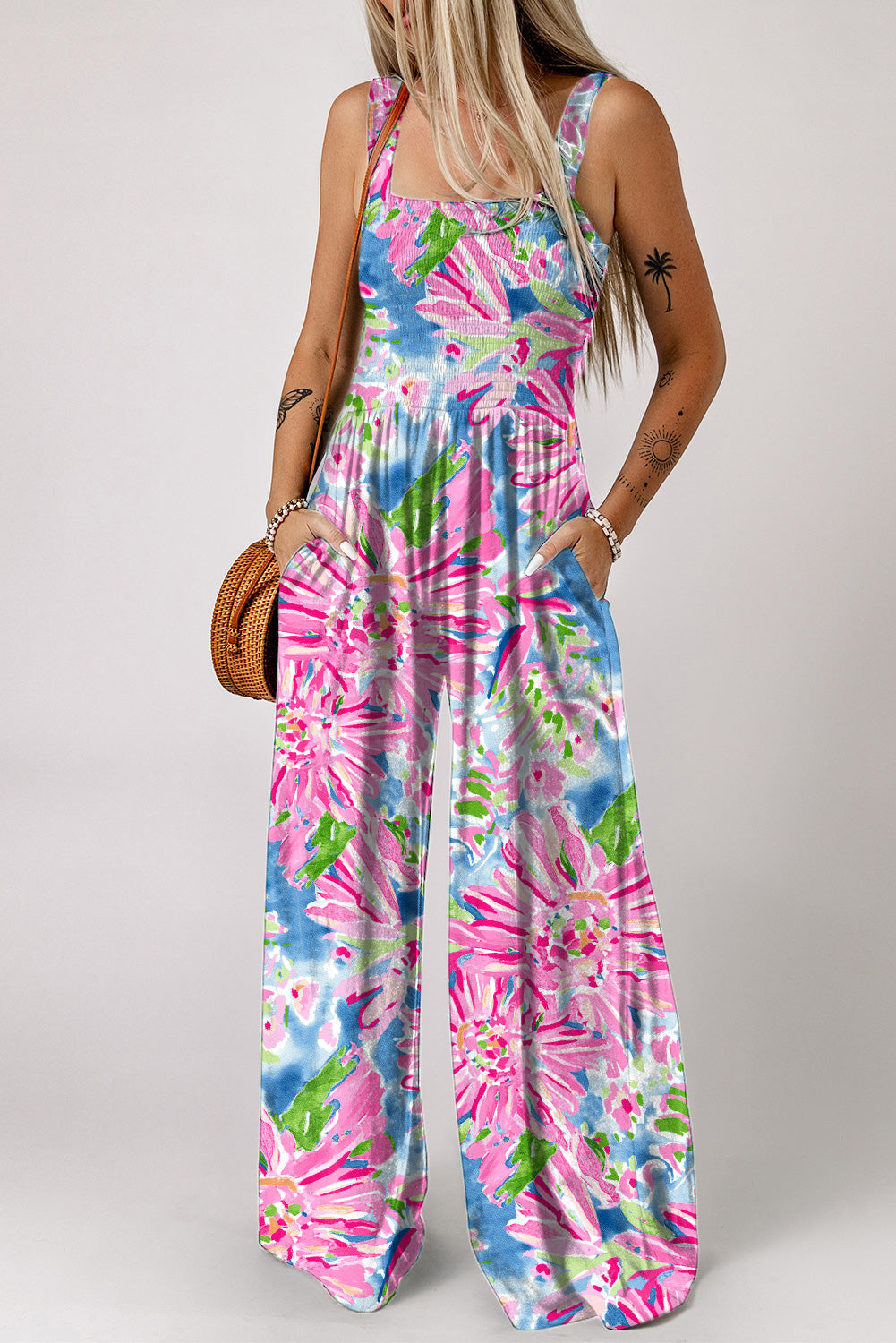 Floral bestickter Jumpsuit mit quadratischem Ausschnitt und Taschen