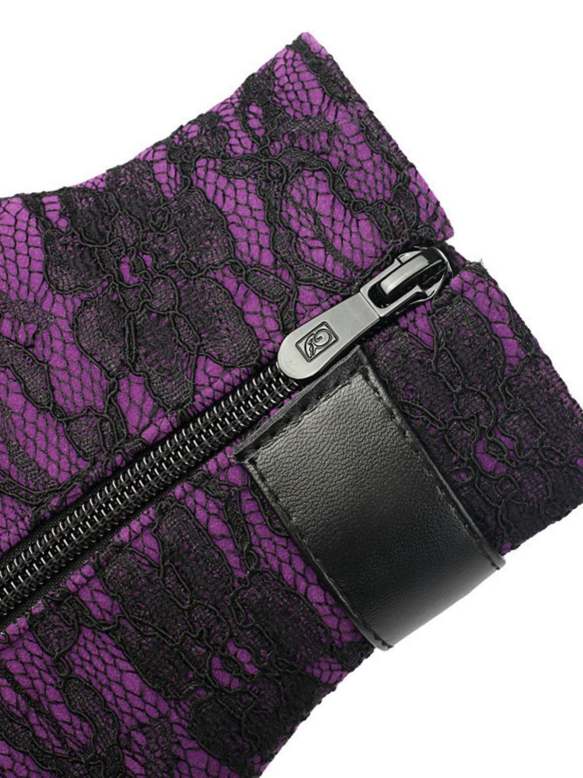 Vintage Spitzen-Plattform-Stiefeletten mit klobigen Absätzen