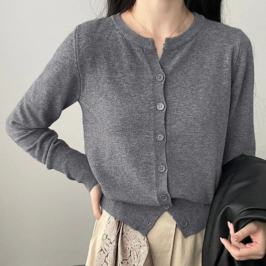 Gemütlicher Grobstrick-Wollcardigan-Pullover