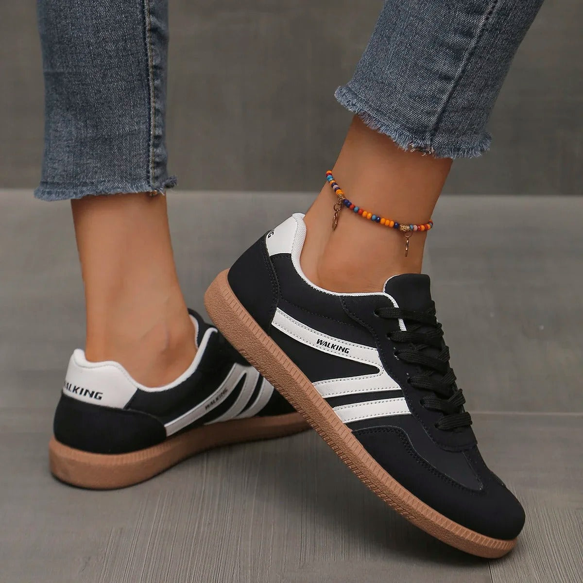 Animal-Print Sneakers for Women with Contrast Stripes – Stylish & Comfortable