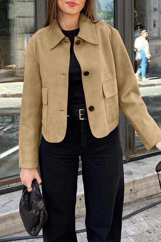 Legere Jacke mit Knopfleiste und umklappbarem Kragen