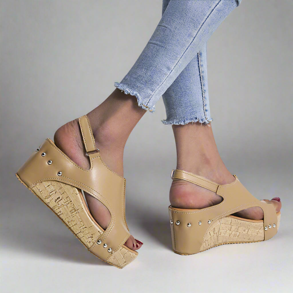 Elegante rutschfeste Keilabsätze