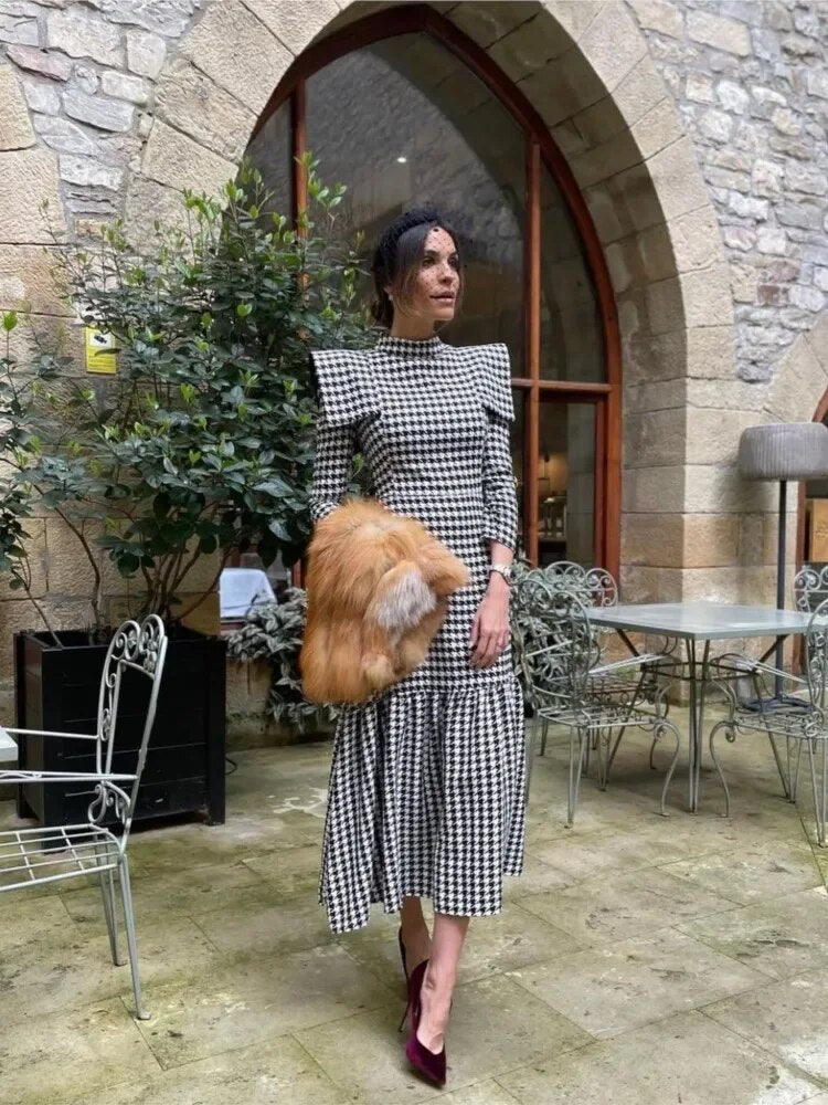 Franziska® I Stilvolles kariertes Kleid mit plissiertem Patchwork