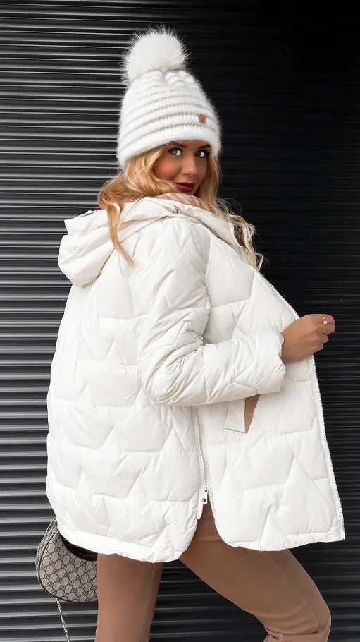 Gemütliche Steppjacke mit Kapuze und Reißverschluss-Akzenten