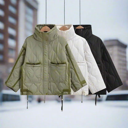 Damen-Baumwolljacke in Hüftlänge mit Stehkragen und Kordelzug