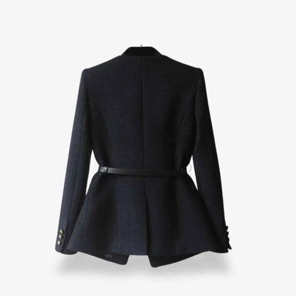 Maßgeschneiderter Tweed-Blazer für schicke Büro-Outfits
