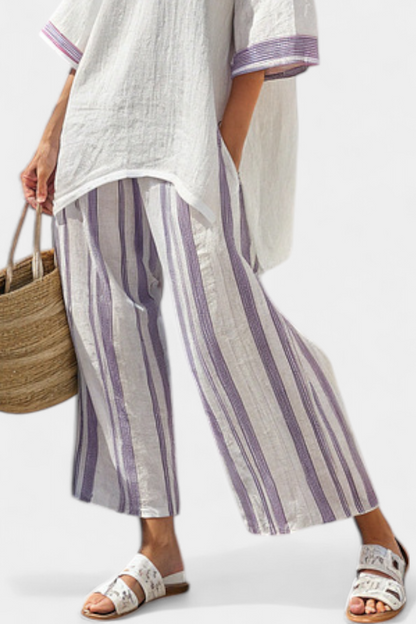Bequemes gestreiftes Lounge-Set für Damen
