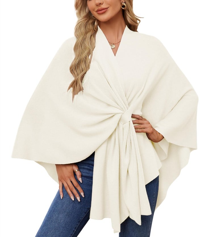 Weicher eleganter Schal-Poncho für gemütlich-schicke Lagenlooks