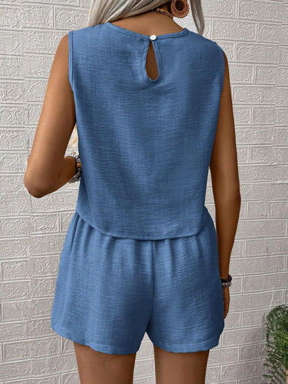 Oli® | Damen Ärmelloses Oberteil mit Rundhalsausschnitt und Shorts Set