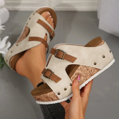 Orthopädische Damen-Sandalen mit Fußgewölbe­stütze
