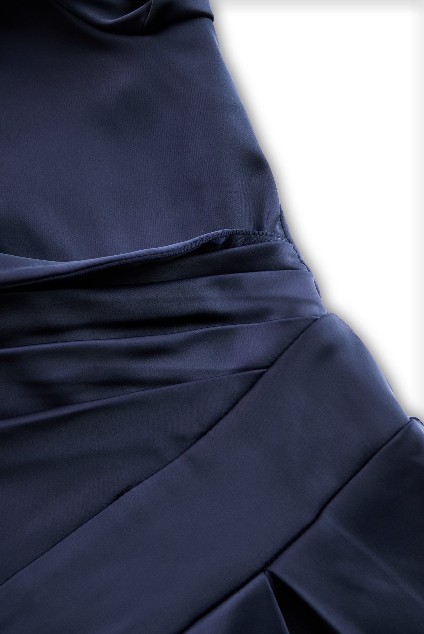Vintage Satin Midikleid mit drapiertem Kragen