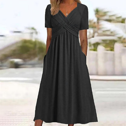 Stilvolles schmeichelhaftes Kleid für Damen