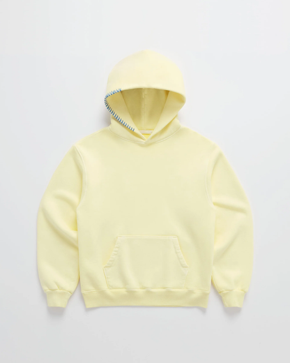Gemütlicher minimalistischer Kapuzenpullover