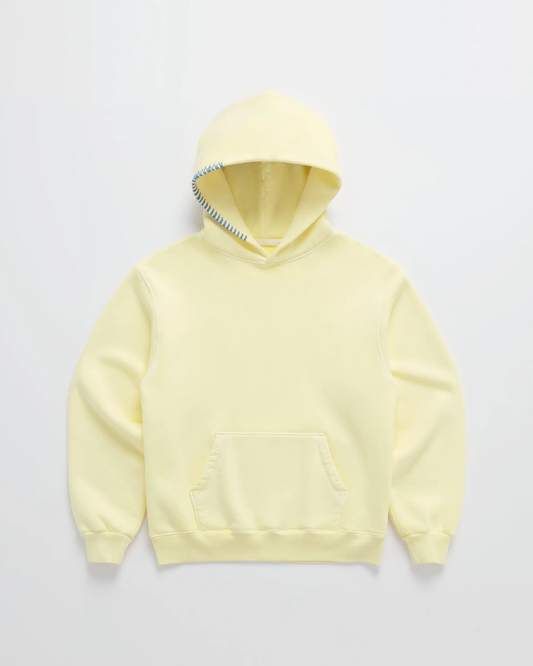 Gemütlicher minimalistischer Kapuzenpullover