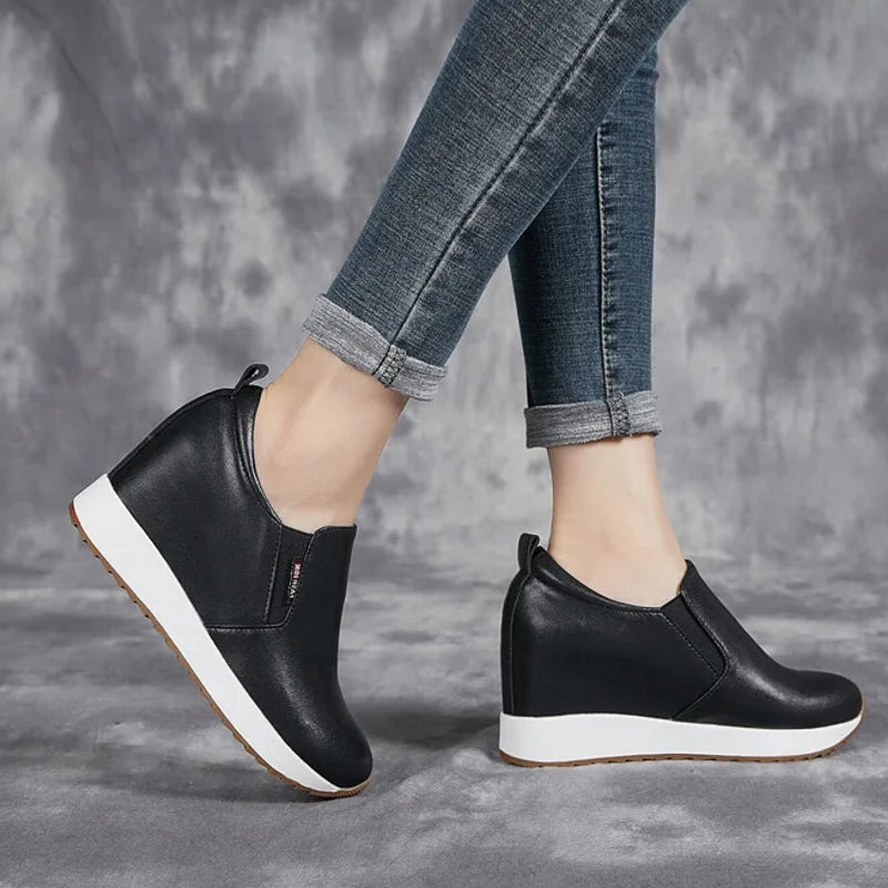 Schicke Stiefeletten aus echtem Leder mit Blockabsatz