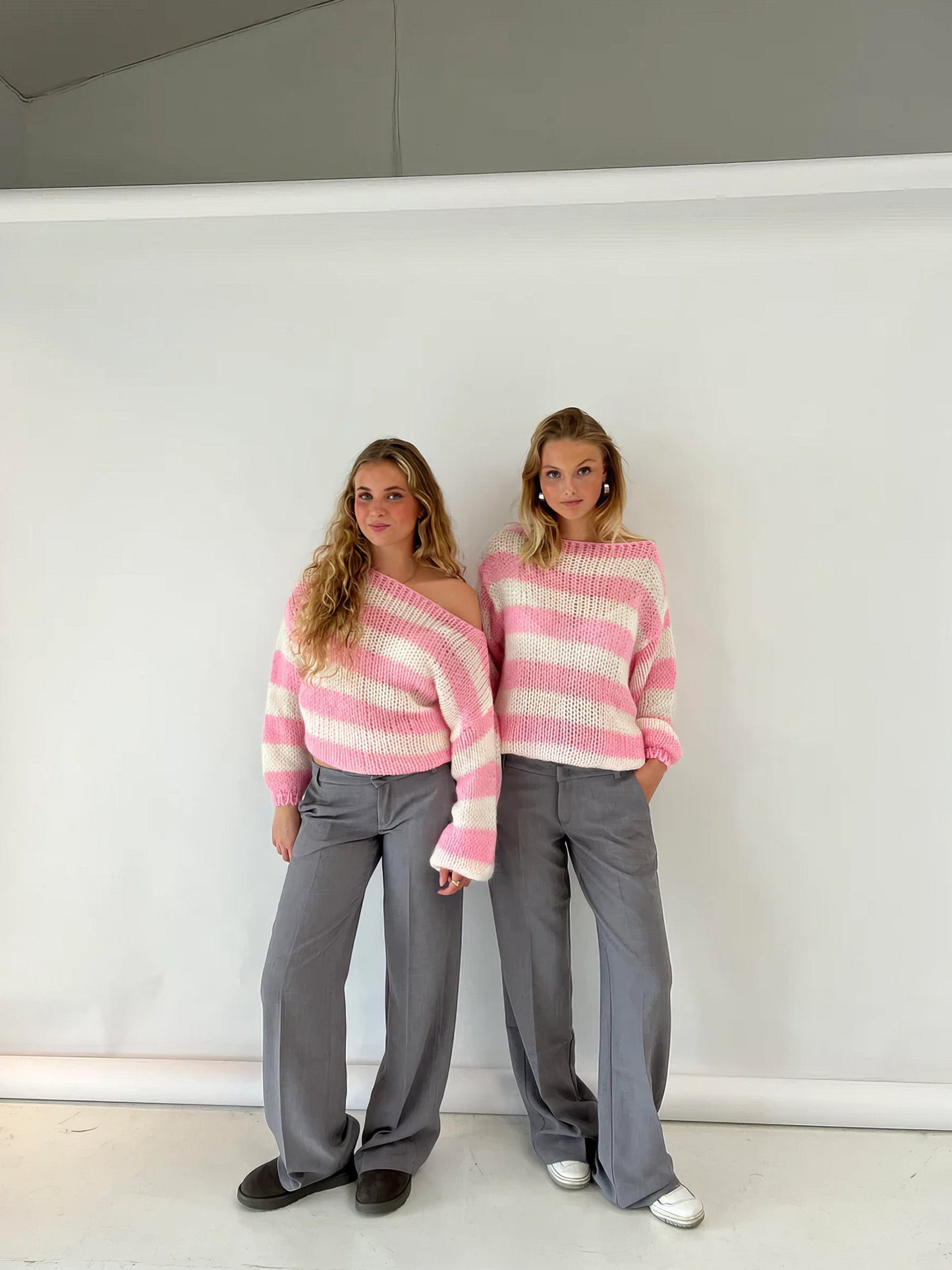 Gemütlicher leichter Strickpullover für lässigen Komfort