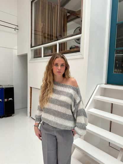 Gemütlicher leichter Strickpullover für lässigen Komfort