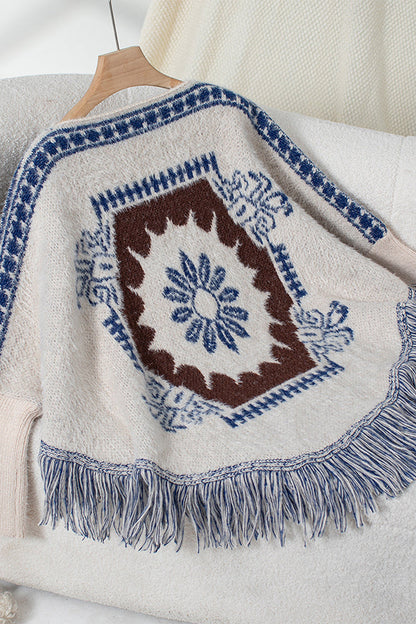 Boho Strickpullover mit Quasten-Saum