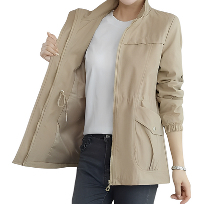 Schicke leichte Damenjacke mit verstellbarem Taillendetail