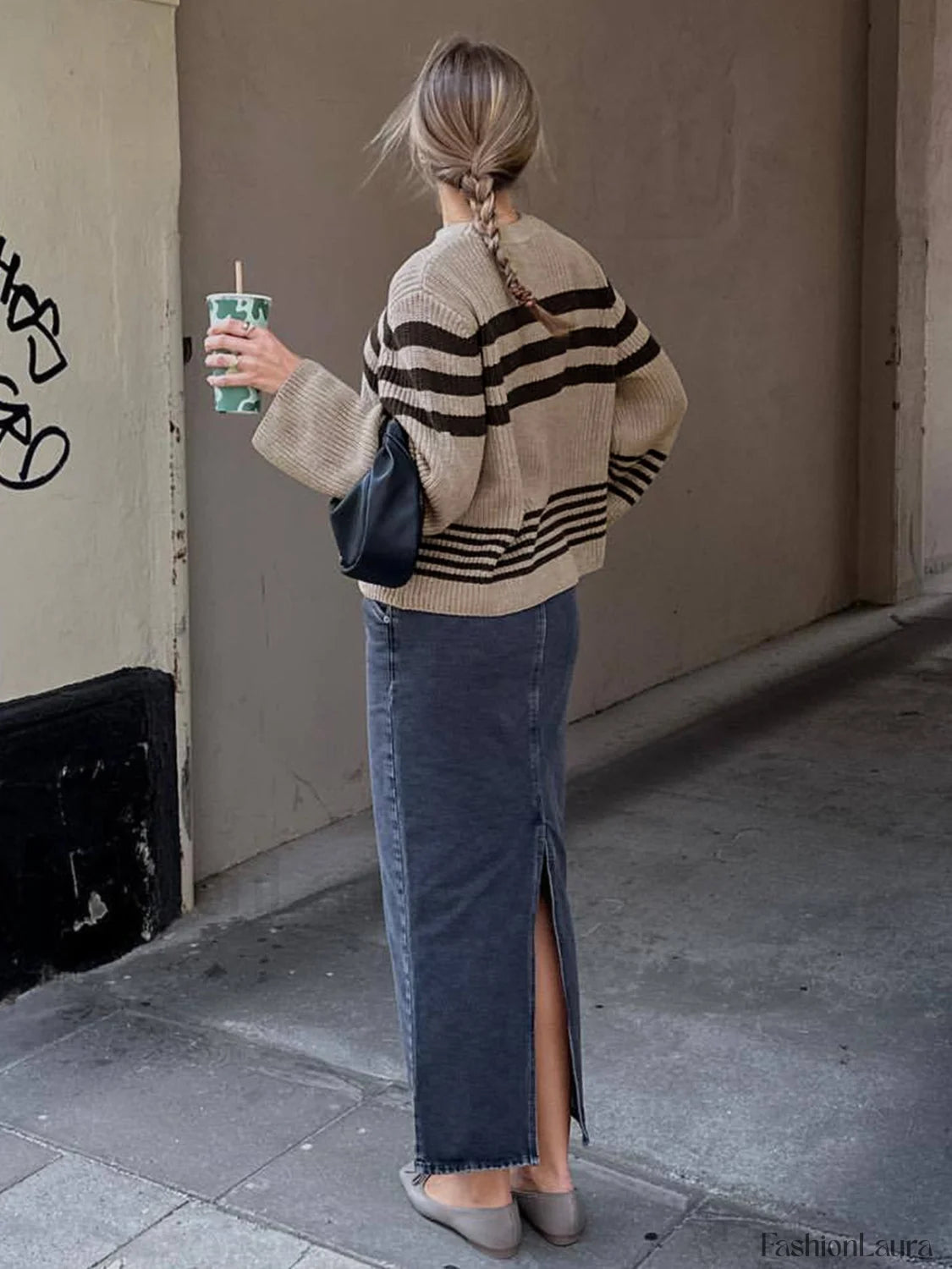 Gemütlicher gestreifter Strickpullover für den Alltag