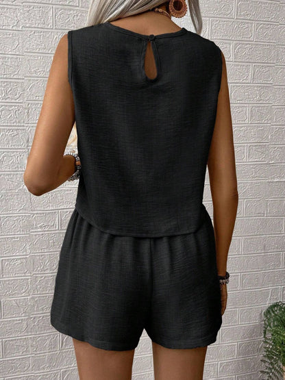 Oli® | Damen Ärmelloses Oberteil mit Rundhalsausschnitt und Shorts Set