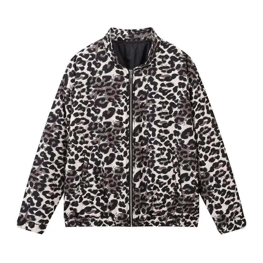 Moderne elegante leichte Damenjacke