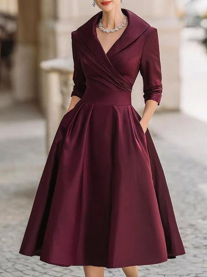 Vintage Satin Midikleid mit drapiertem Kragen