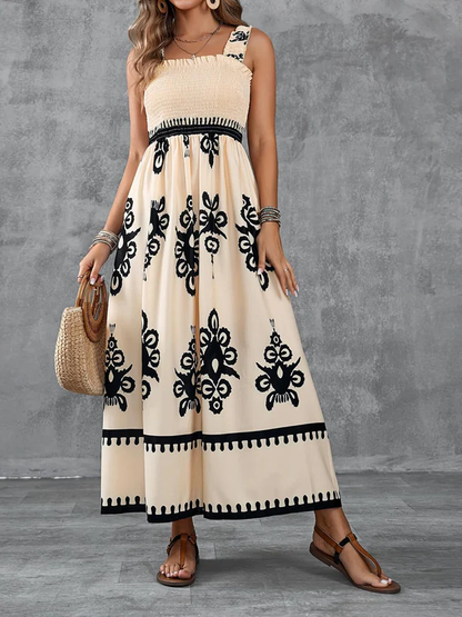 Maxikleid mit geometrischem Muster und Smokdetail