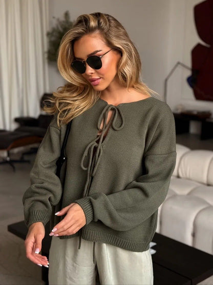 Schicker Kurzer Cardigan-Pullover mit Schnürung