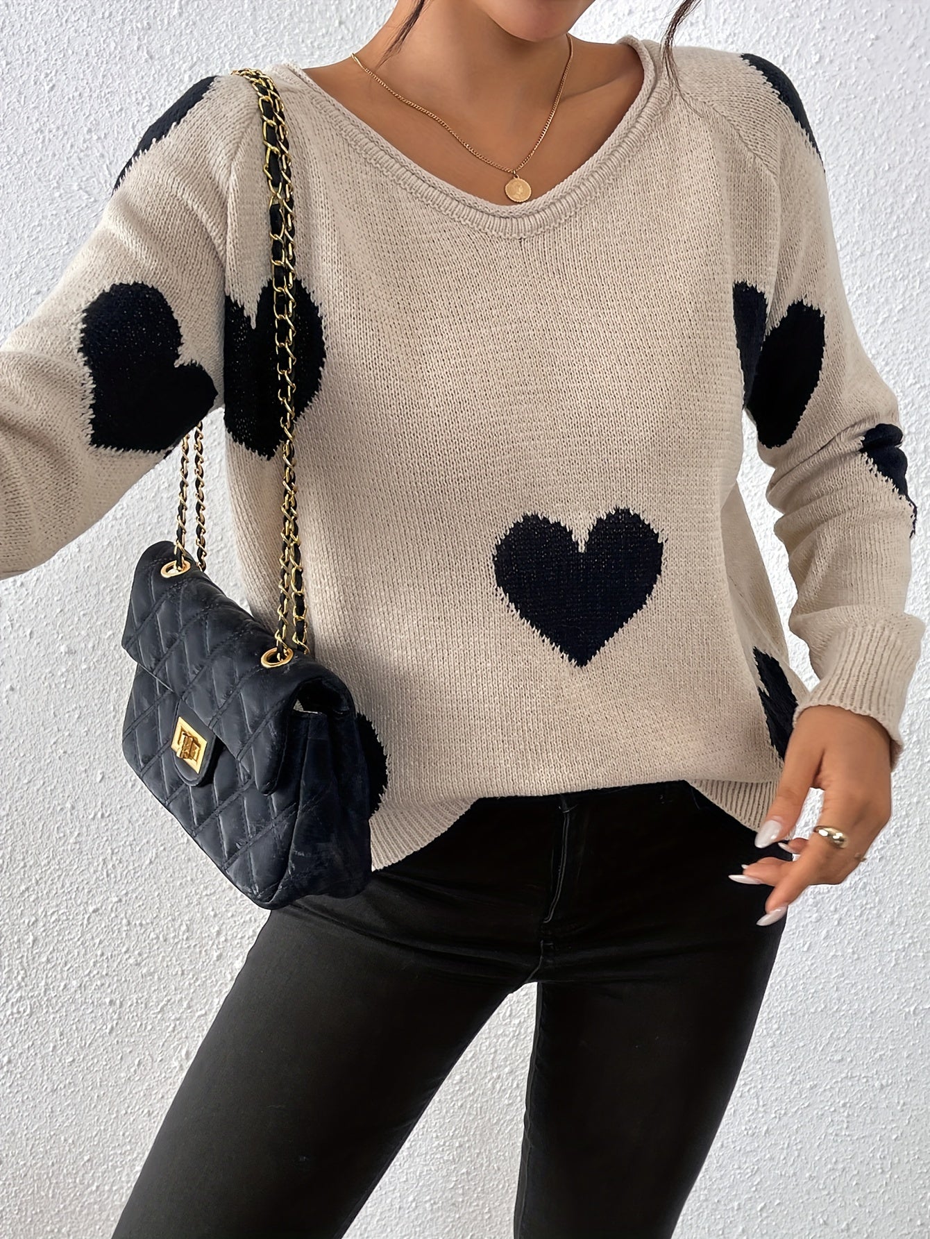 Gemütlicher Pullover mit Herzmuster für romantischen Winterstil