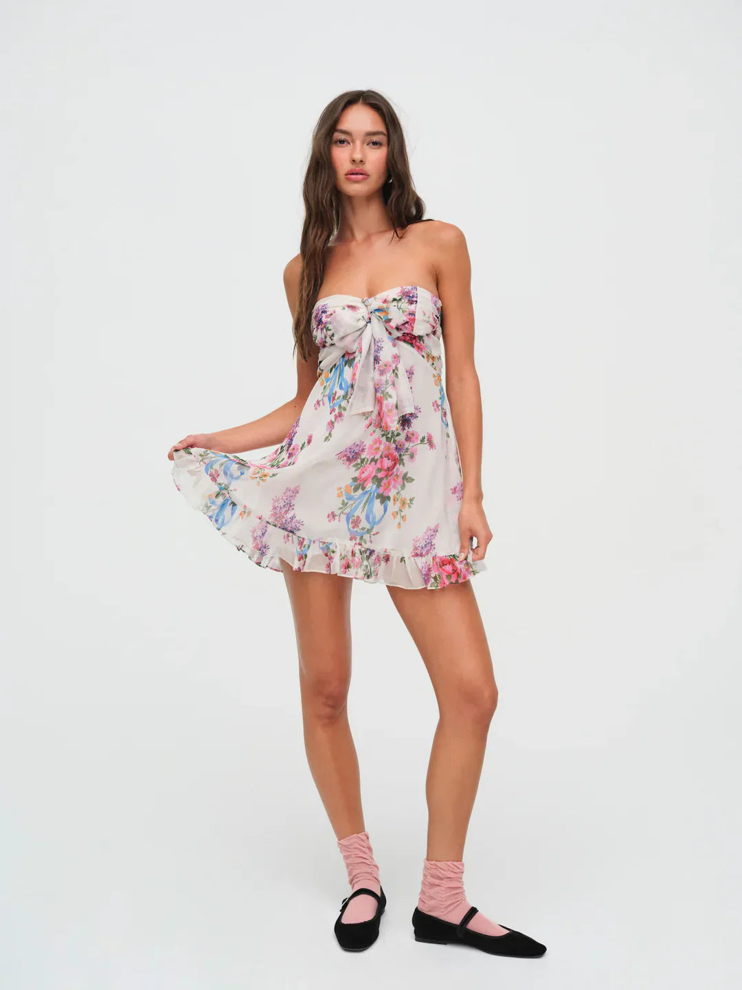 Fließendes Blumen-Boho-Maxikleid für Sommerstimmung