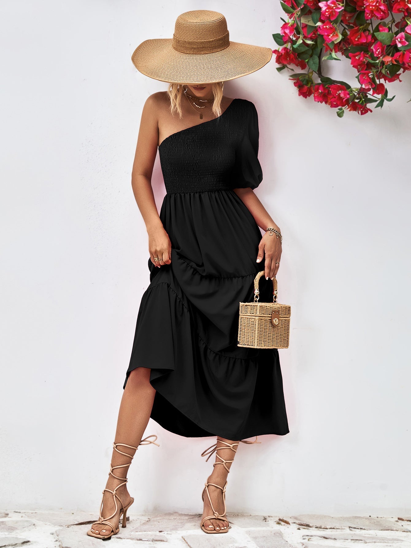 Oli® | Gerüschtes Midi-Kleid mit einer Schulter und Rüschendetail