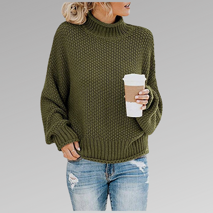 Gemütlicher Pullover mit hohem Kragen