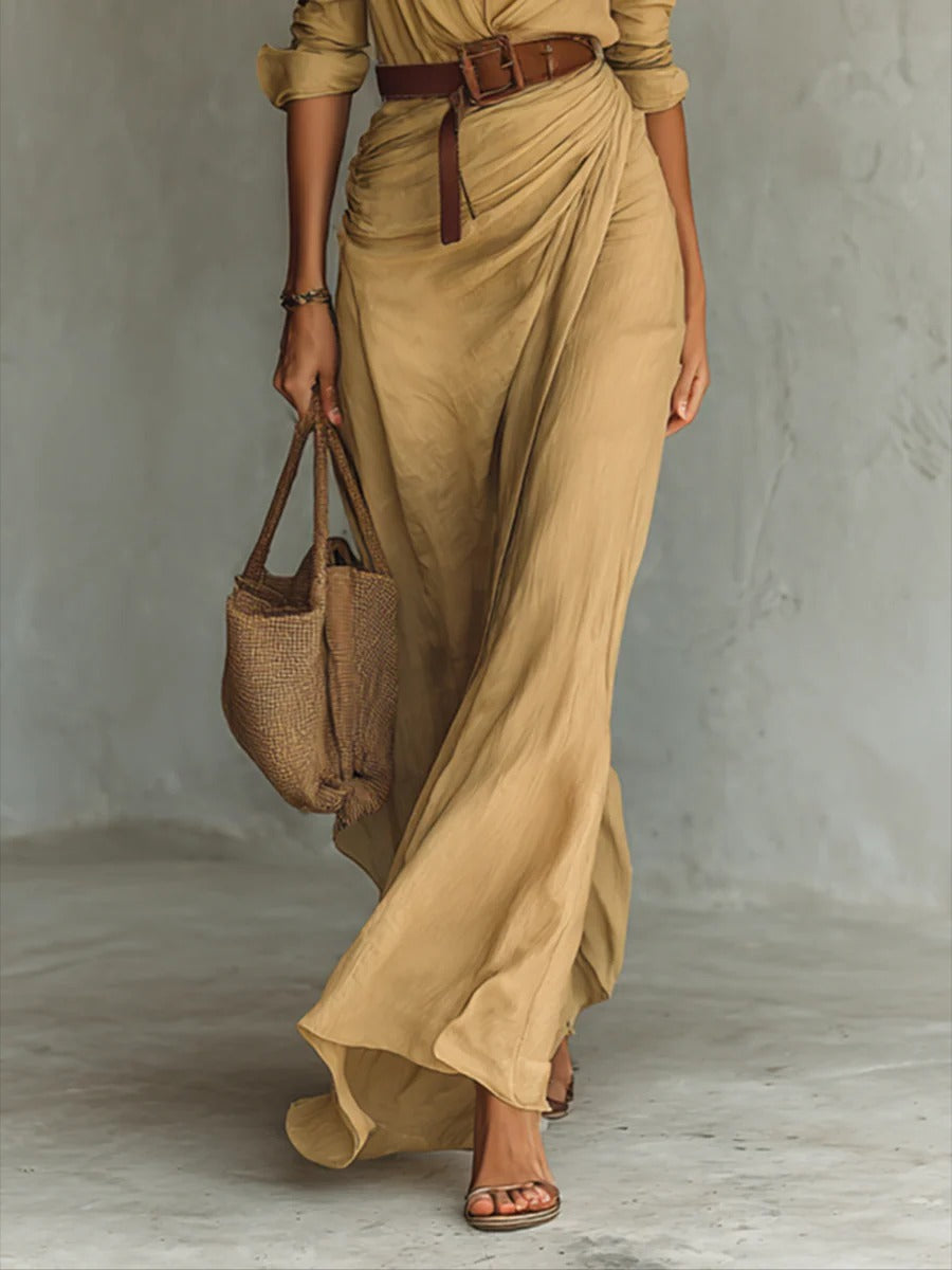 Elegantes, langärmliges, tailliertes Maxikleid mit Reverskragen