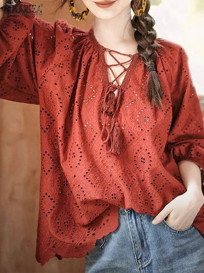 Valindr® | Verspielte Lochspitzen-Bluse mit Schnürung