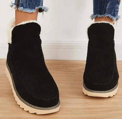 Gemütliche gestrickte Winter-Stiefeletten