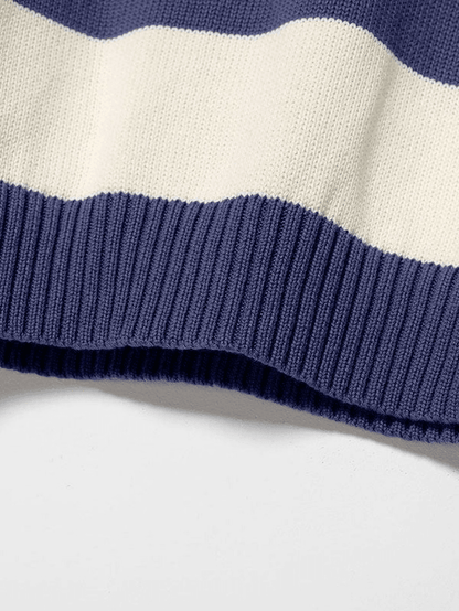 Gemütlicher gestreifter Rundhalsausschnitt Strickpullover