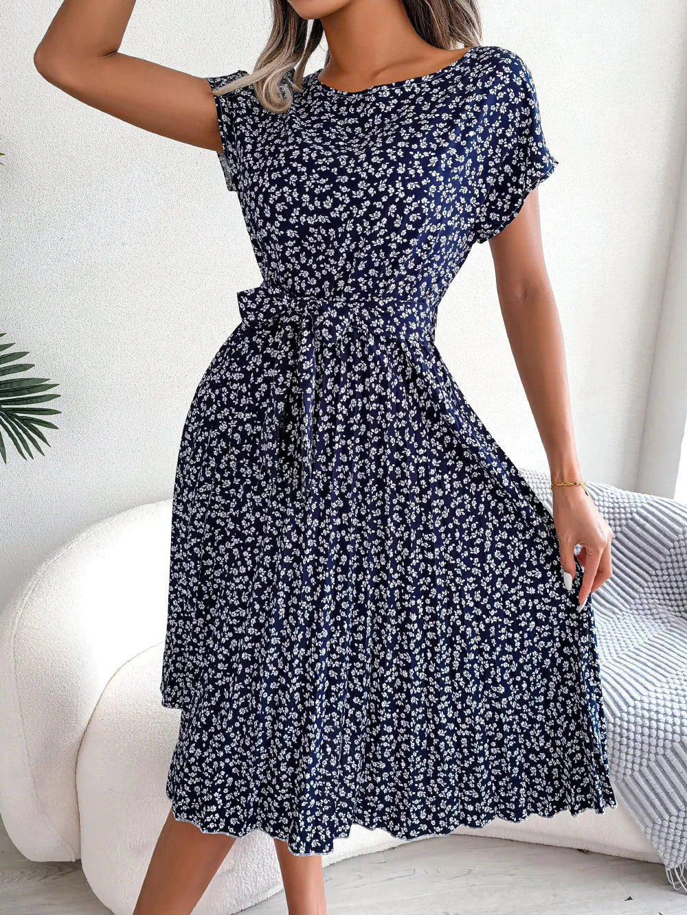 Geblümtes Plissee A-Linien Maxikleid