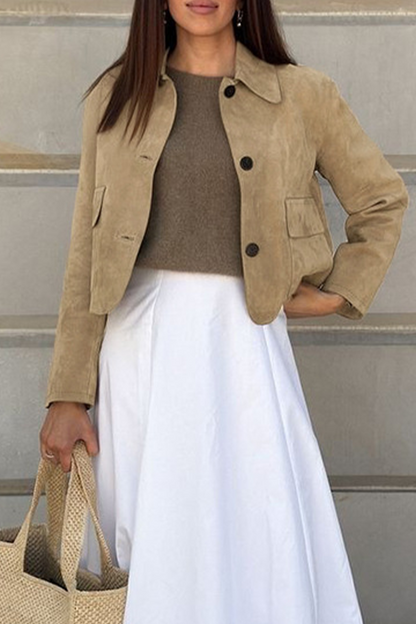 Legere Jacke mit Knopfleiste und umklappbarem Kragen