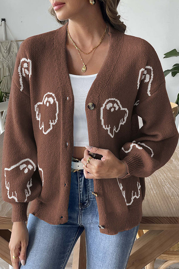 Gemütlicher gestrickter Halloween-Geister-Pullover mit Knopfleiste