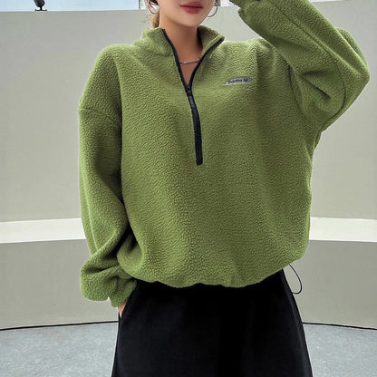 Gemütlicher eleganter Strickpullover für den Alltagsstil