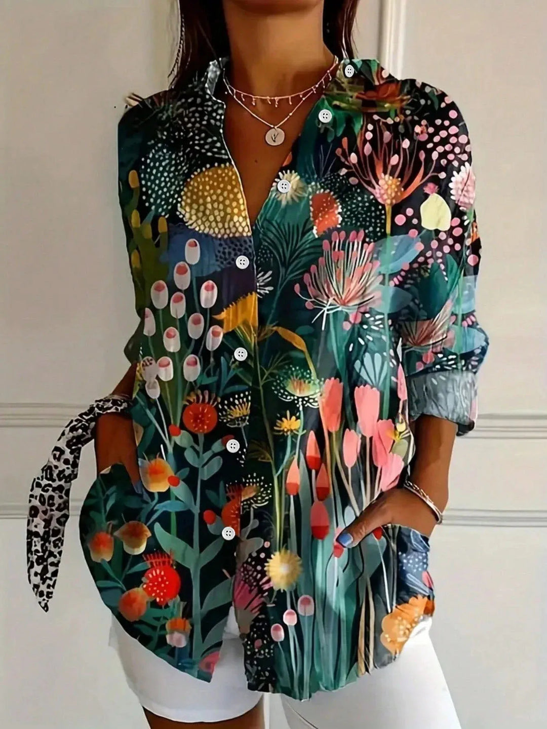 Elegantes Langarmhemd mit buntem Muster