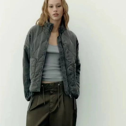 Vintage gesteppte Jacke mit klassischer Nahtverzierung