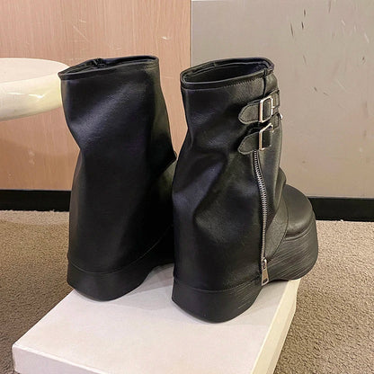 Gothic Plateau-Stiefel mit Schnalle, mittelhoch, Reißverschluss