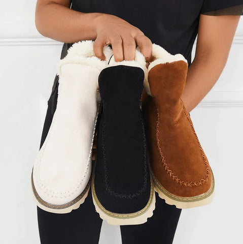 Gemütliche gestrickte Winter-Stiefeletten