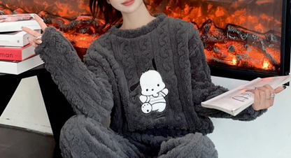 Gemütlicher Fleece-Schlafanzug für Damen