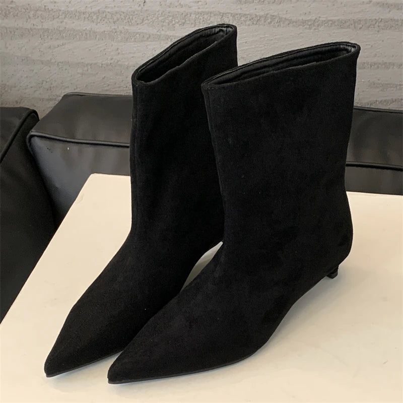 Schicke Leder-Stiefeletten