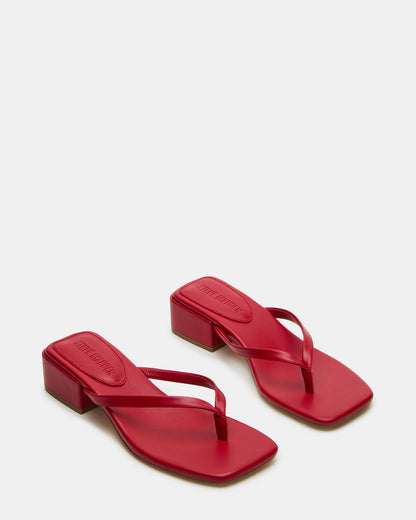 Elegante bequeme moderne Walkingschuhe
