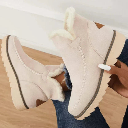 Gemütliche gestrickte Winter-Stiefeletten