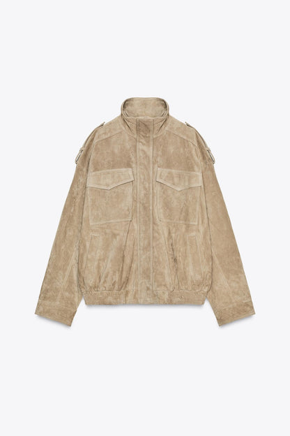 Klassische Vintage-inspirierte Wildlederjacke